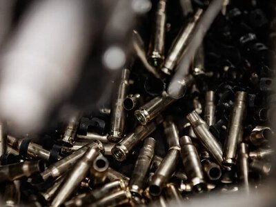 Вторгнення рф видихається, а путін хоче завершити війну до кінця року, але на переможних умовах - Bloomberg