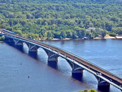 Міст Метро все ще чекає: чому старт реставрації знову відкладається?