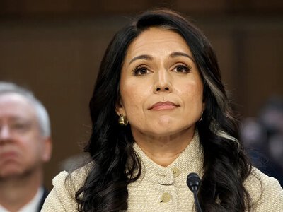 Директорка Нацрозвідки США Тулсі Габбард йде у відставку. Що сталося