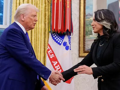 Тулсі Габбард іде у відставку: директорку нацрозвідки США зупинила хвороба чоловіка
