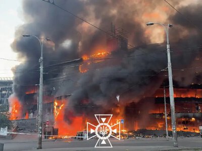 РФ завдала масованого удару балістикою та дронами по Києву: руйнування зафіксовано по всім районам