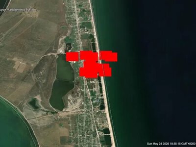 NASA показало масштабні пожежі у Генічеській Гірці після удару по штабу ФСБ