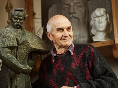 Пішов з життя скульптор з Львівщини Андрій Величко
