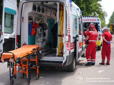 Зросла кількість поранених внаслідок удару по Запоріжжю (фото, відео)
