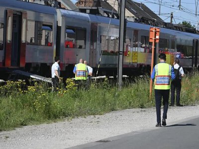 Зіткнення поїзда та шкільного автобуса в Бельгії забрало чотири життя