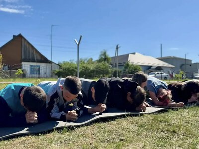 Відкрили майданчик із вуличними тренажерами в селі на Рівненщині
