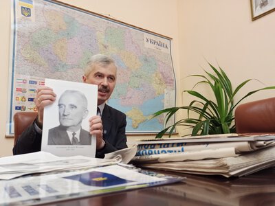 “Вибачтесь перед Україною”. Лідер ОУН (м) різко відповів МЗС Ізраїлю на закиди щодо антисемітизму Мельника