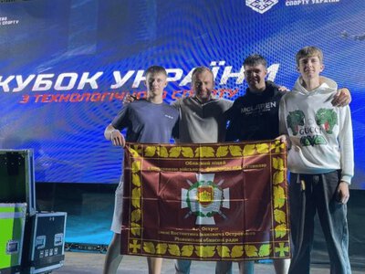 Рівненські ліцеїсти стали найкращими пілотами дронів в Україні