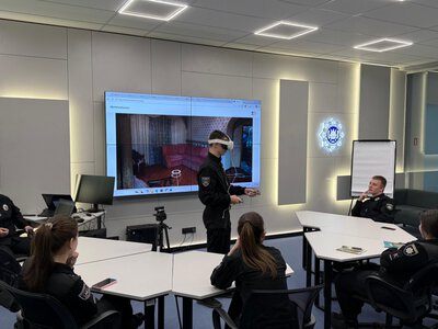 У Києві майбутніх слідчих почали навчати за допомогою VR-технологій