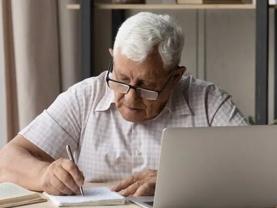 Можна втратити роки стажу: українцям потрібно подати в ПФУ пакет документів - На пенсії