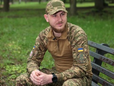 «РЕБ і ікона – то святе»: рівненський нацгвардієць Дикий пройшов три ротації та отримав важкі поранення