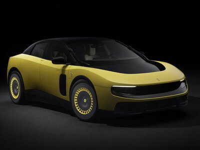 Світ більше не буде таким, як раніше: Ferrari представила свій перший електромобіль Luce — фото