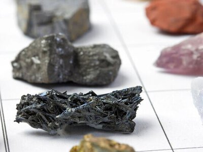 Рекордні обмеження для критичної сировини: Україна – у першій десятці країн із найсуворішим експортним режимом