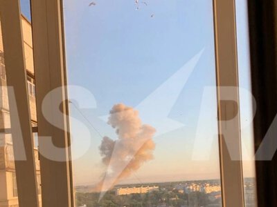 Влада Росії підтвердила атаку на Таганрог і Крим: у небі над авіазаводом помічено дим