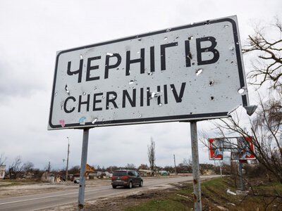 Росіяни масовано атакували Чернігів, у місті пролунало щонайменше 15 вибухів