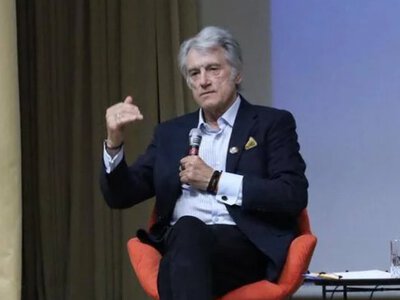 Хто наступний? Ющенко закликав повернути в Україну прах ще 3-х діячів