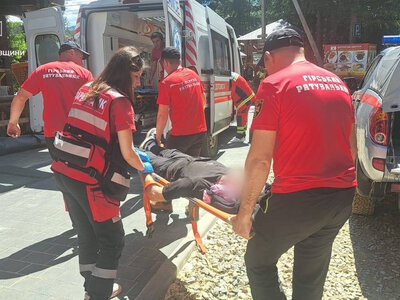 У Карпатах рятувальники допомогли туристу на горі Маковиця