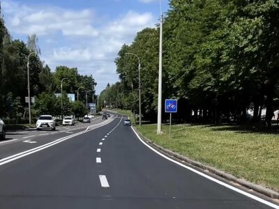 У Рівному на Чорновола облаштували третю смугу руху