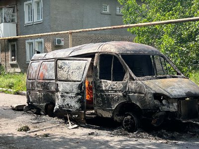 Як родини евакуюються з білими хустинками на авто - репортаж