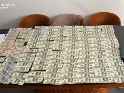 В Івано-Франківську головного архітектора і чиновників мерії спіймали на схемі продажу дозволів забудовникам - Генпрокурор