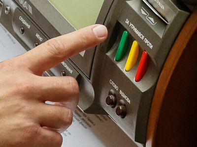 Парламент ухвалив закон про публічні закупівлі, який розблокує $3,5 млрд допомоги Україні
