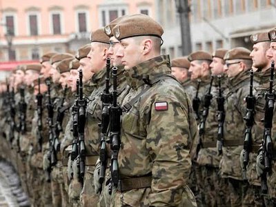 Польща знайшла вже дві країни, які швидше за НАТО нададуть їй військову допомогу при нападі росії