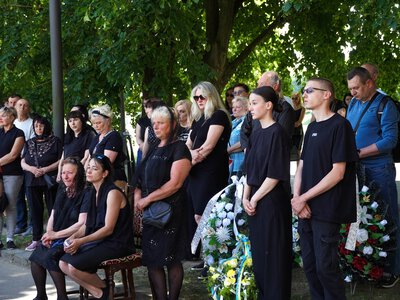 В Ужгороді попрощалися із полеглим 46-річним старшим солдатом Олександром Янчієм