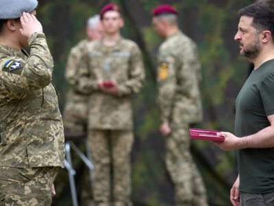 Зеленський привітав воїнів Сил спецоперацій із 10-ю річницею створення ССО та відзначив їх державними нагородами