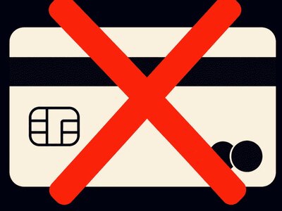 Замість допомоги в українців списуються гроші та блокуються картки — нардеп — PMG.ua