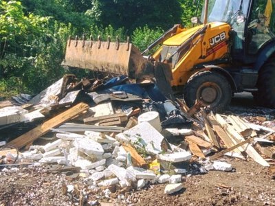 У Солом’янському районі на місці демонтованих МАФів облаштовують зелені зони