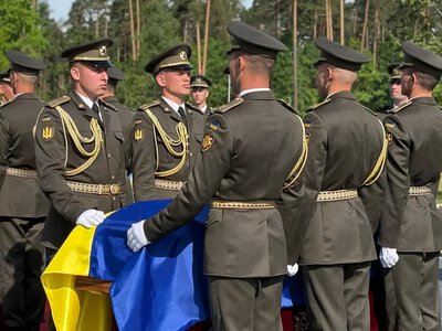 Україна формує списки діячів, похованих у Польщі, для можливого перепоховання — посол Боднар