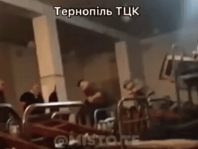 За жорстоке побиття мобілізованих двоє військових з Тернополя отримали іспитовий термін і штраф