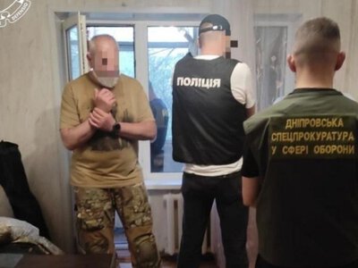 200 тисяч гривень за непритягнення до відповідальності: на Дніпропетровщині викрили військових на вимаганні хабара