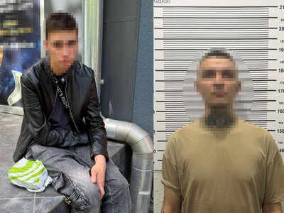 У Рівному затримали двох чоловіків, які ошукали пенсіонерку на понад 500 тисяч гривень