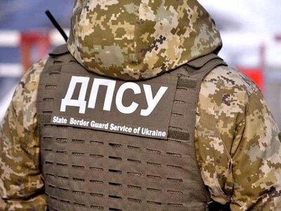 На Вінниччині прикордонники викрили переправника з «тургрупою» та човном