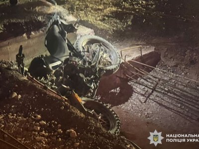 В Опришенах 18-річний хлопець впав з мотоцикла і травмувався