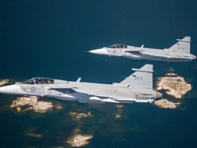 Швеція передасть Україні 16 літаків Gripen наступного року, ще 22 Україна закупить