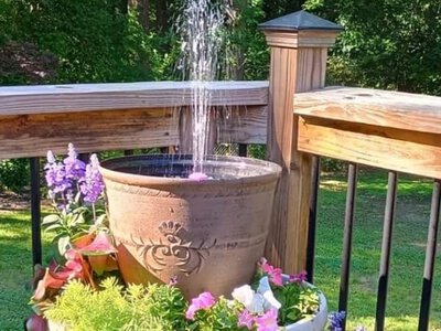 Міні-фонтан для саду своїми руками: найкращі ідеї з фото