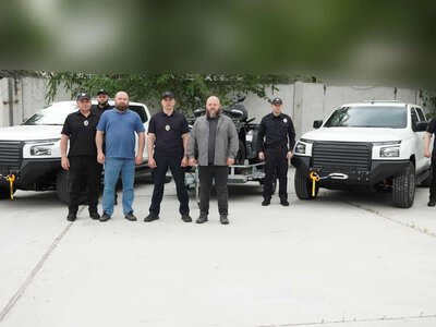 Олексій Харченко передав поліції Луганщини техніку для роботи в зоні бойових дій