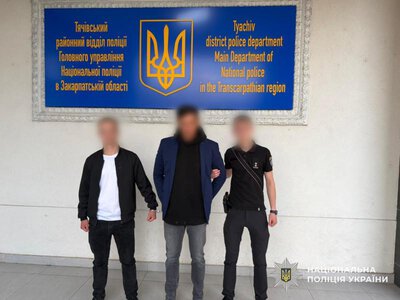 У Тячеві водій Audi збив поліцейського та влаштував втечу