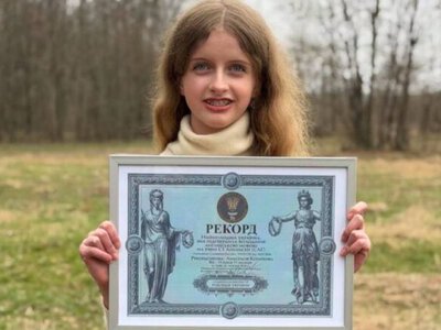 13-річна школярка з Вінниці встановила рекорд України, офіційно підтвердивши знання англійської мови на рівні C1