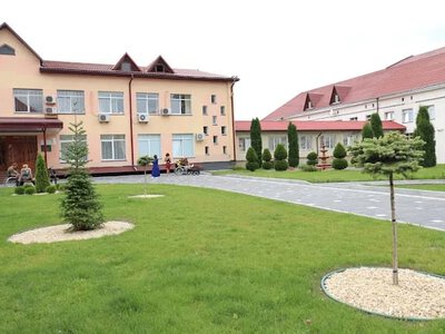  Масові обшуки у психоневрологічній лікарні Тернополя: перевіряють ймовірні схеми ухилення від мобілізації 