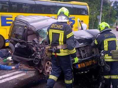 У Борисполі рятувальники деблокували загиблого та постраждалого після ДТП за участю автобуса