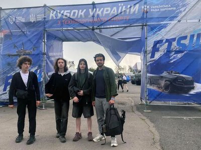 Команда Iron Drone з Горішніх Плавнів виступила на Кубку України з дрон‑рейсингу