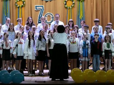 Музичній школі — 70