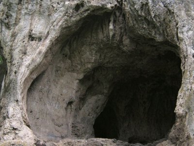 На Хмельниччині виявили унікальний сакральний комплекс із печерою монаха-відлюдника