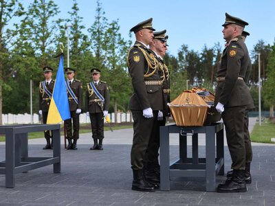 На Київщині поховали воїнів, з якими прощалися в Тернополі