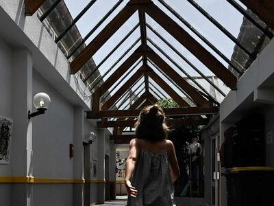 У французькій початковій школі дітям стало зле через екстремальну спеку