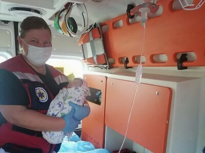 У селі Самари-Оріхові Ковельського району дитина народилася в “швидкій”