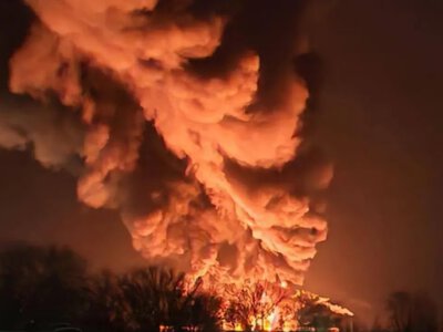 Дрони масовано атакували росію: під ударом були танкер та нафтобаза 